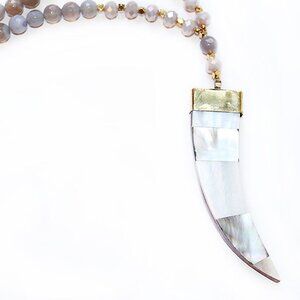 Boho Mother of Pearl Tusk Necklace – Abalone Horn with Gemstone Beads, Gold Fini